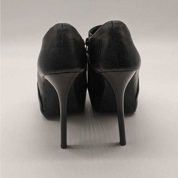 Steve Madden Crocodile Nile Black Peep Toe 5" Stilettos Sz 11 EUC - Picture 6 of 14